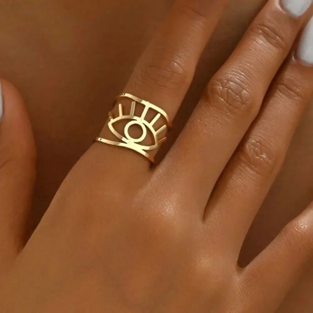 Gold Eye Ring #2262